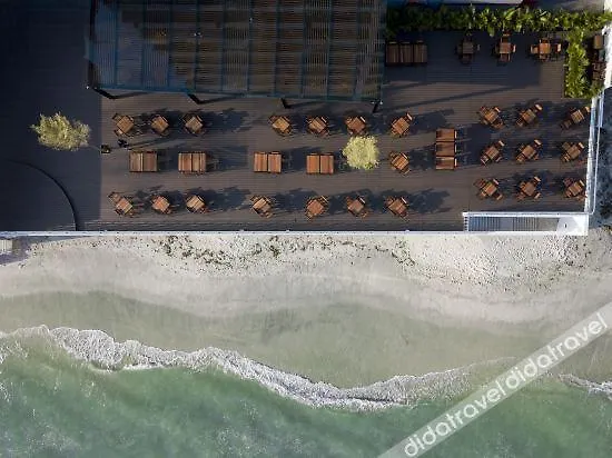 Hompton Hotel By The Beach George Town